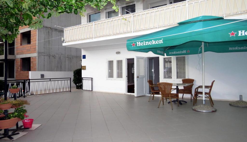 Apartments Corluka Baška Voda Dış mekan fotoğraf